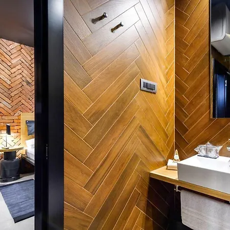 Industrial Design 4* Сплит